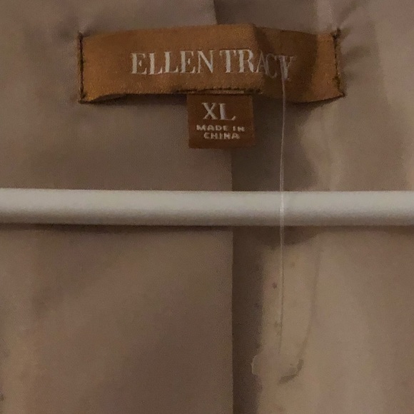 Ellen Tracy off whit crop jacket size xl - Picture 4 of 7